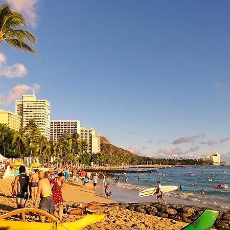 Aqua Aloha Surf Waikiki Aparthotel Exterior foto